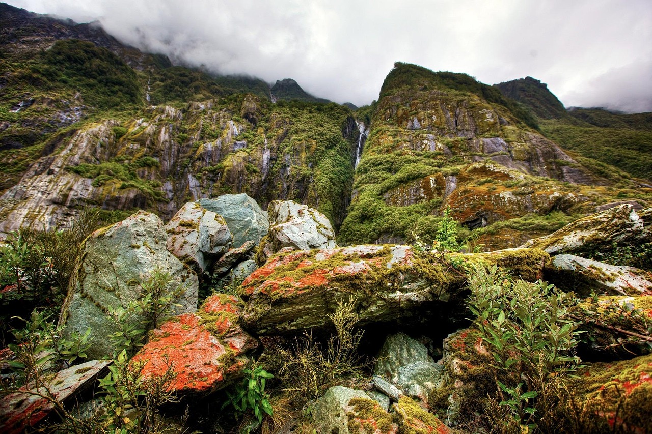 Mountain, cliff, mountainside — Discover the Magic of Winning at Toto!